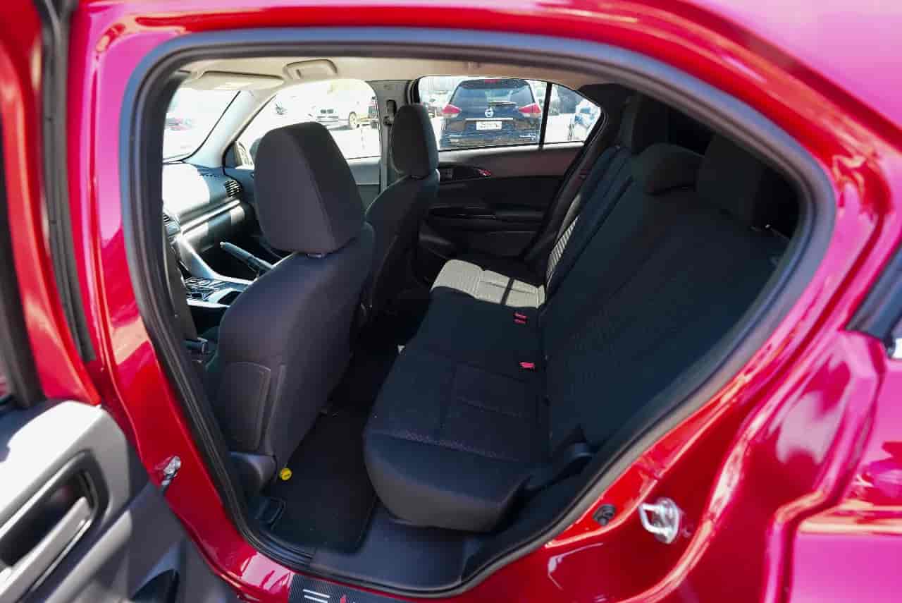 MITSUBISHI Eclipse Cross - 8