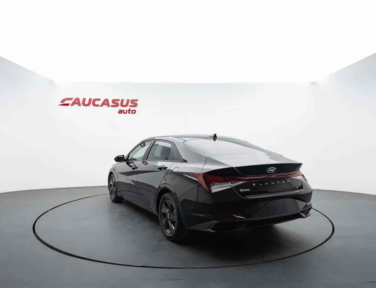 HYUNDAI Elantra - 6