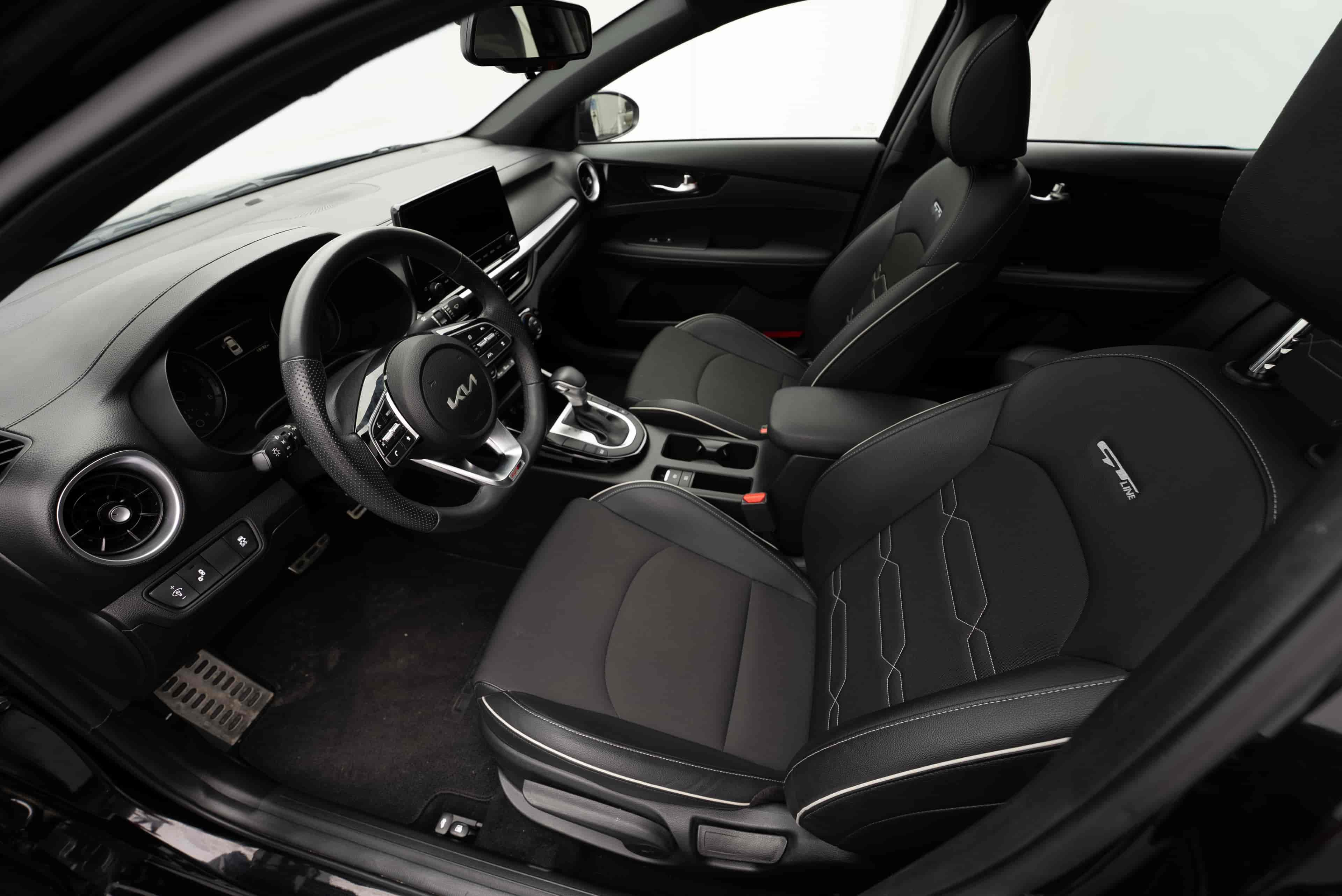 KIA Forte - 10