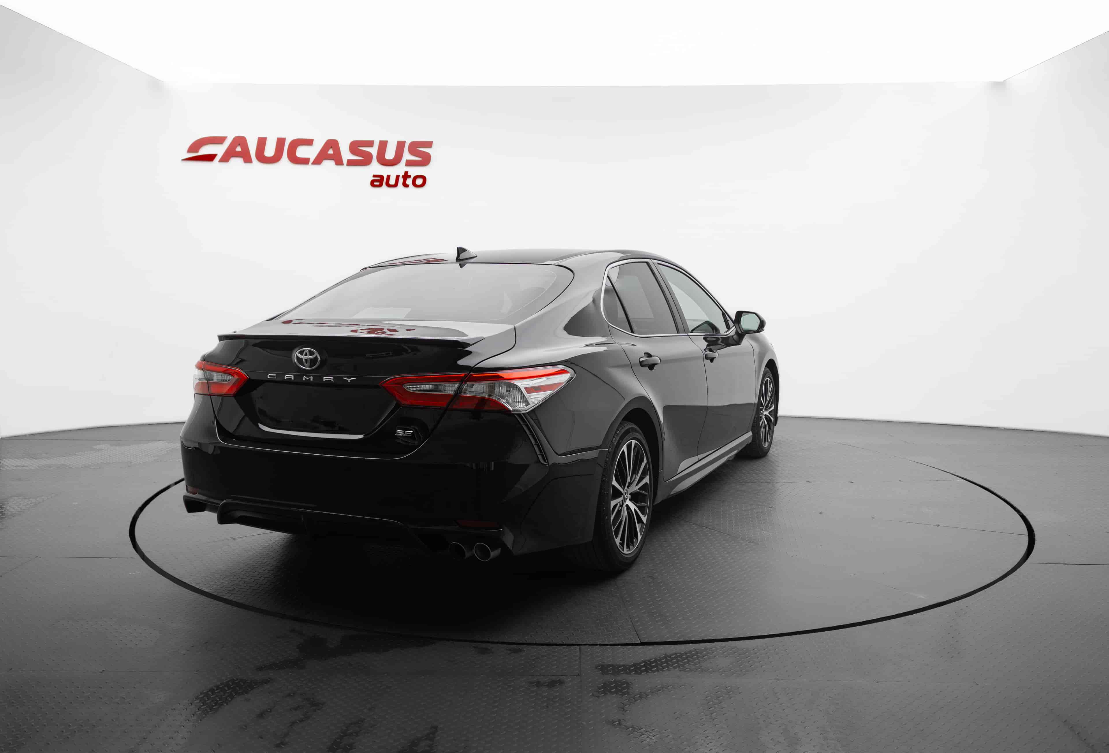 TOYOTA Camry - 4