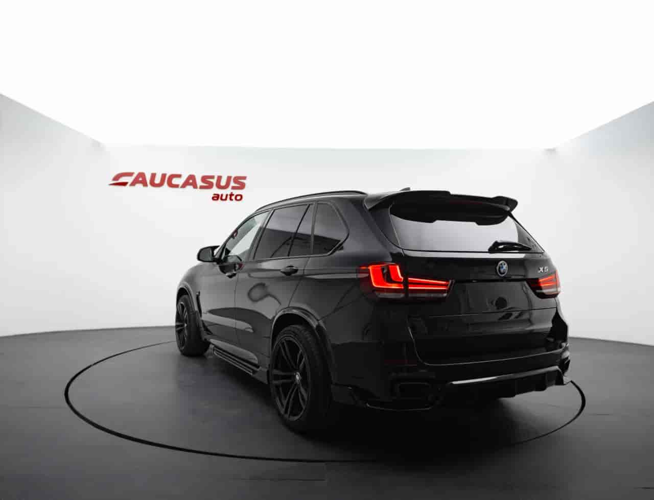 BMW X5 - 6