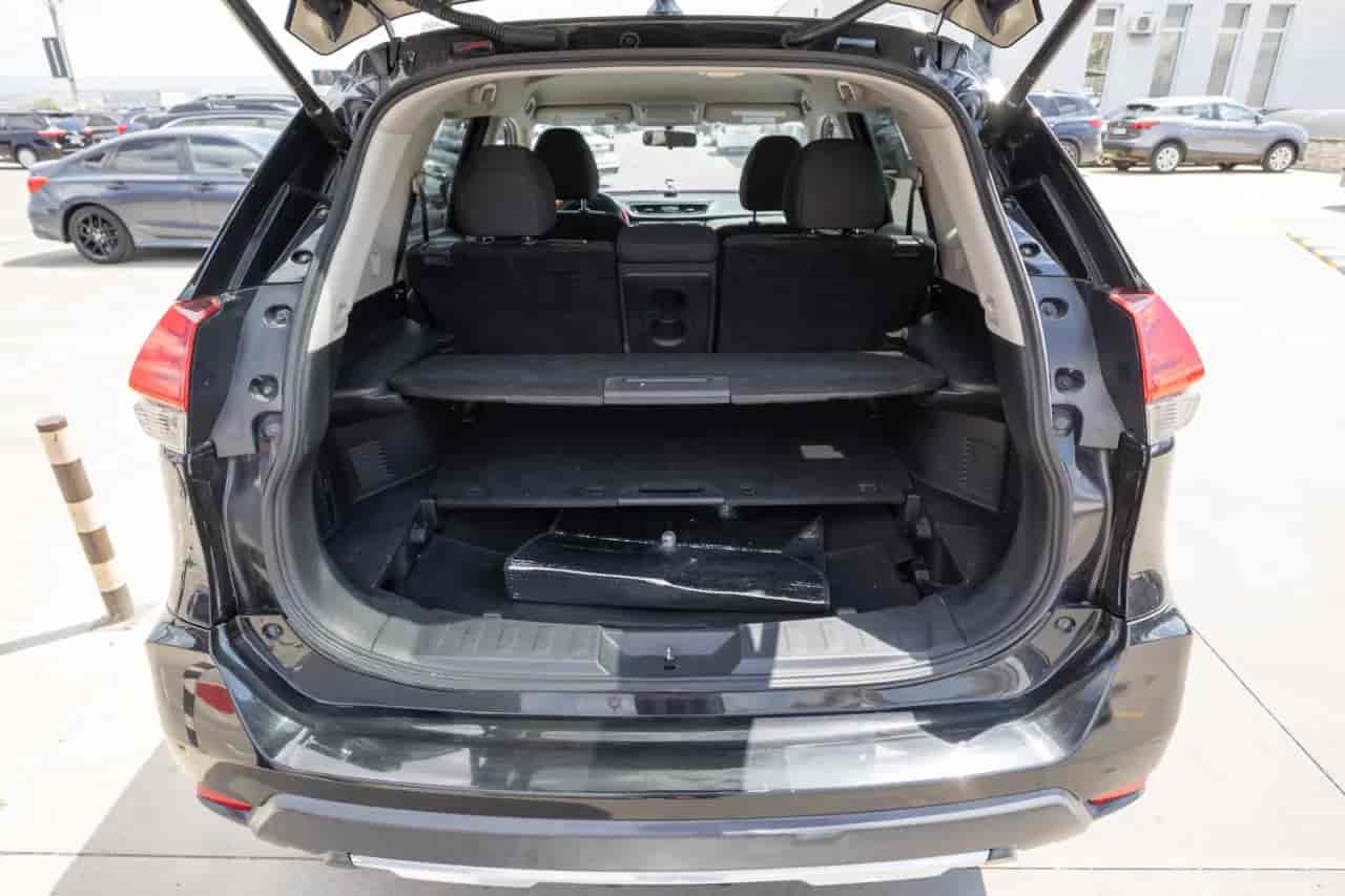 NISSAN Rogue - 7