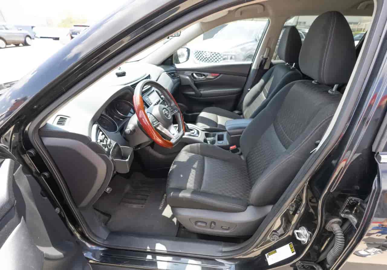 NISSAN Rogue - 10