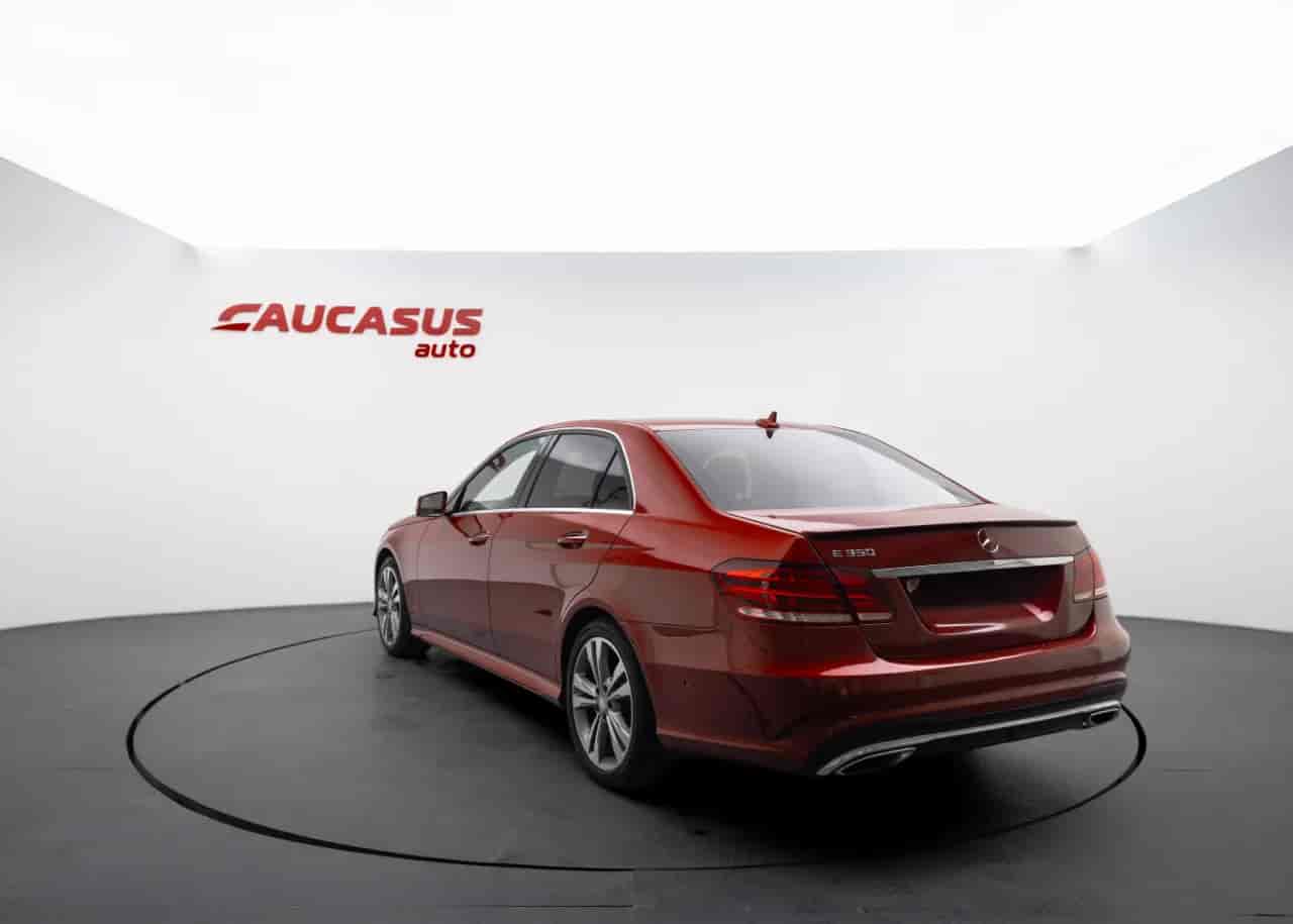 MERCEDES-BENZ E-Class - 6
