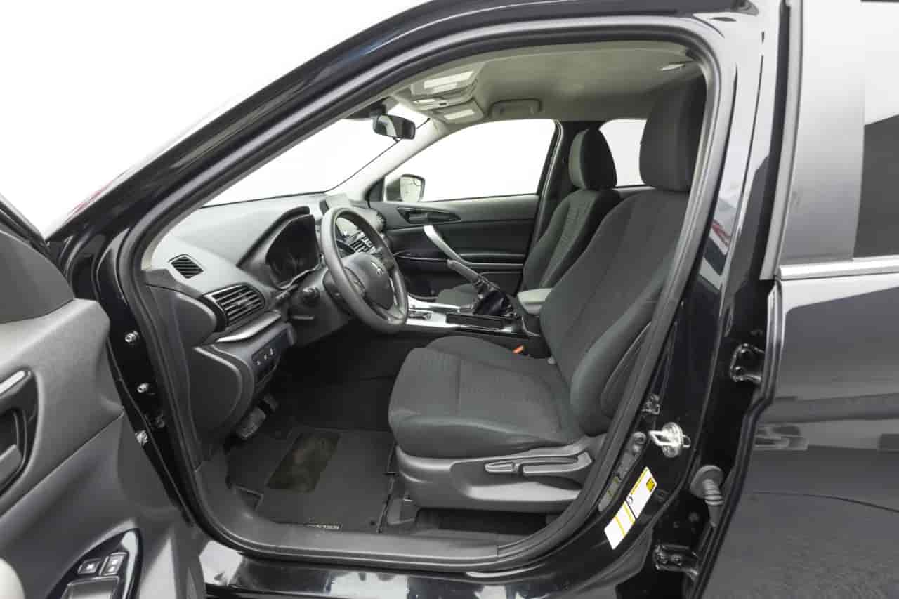 MITSUBISHI Eclipse Cross - 10