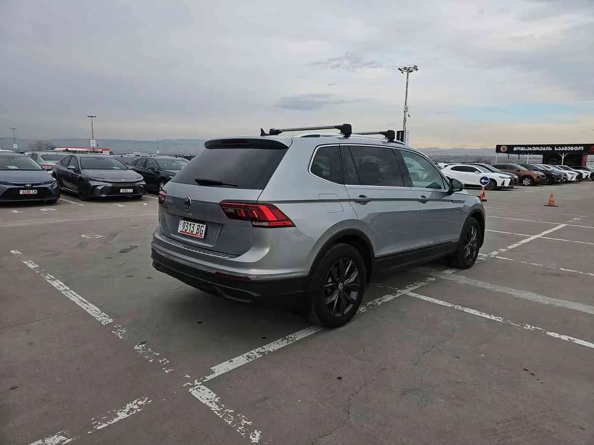 VOLKSWAGEN Tiguan - 4
