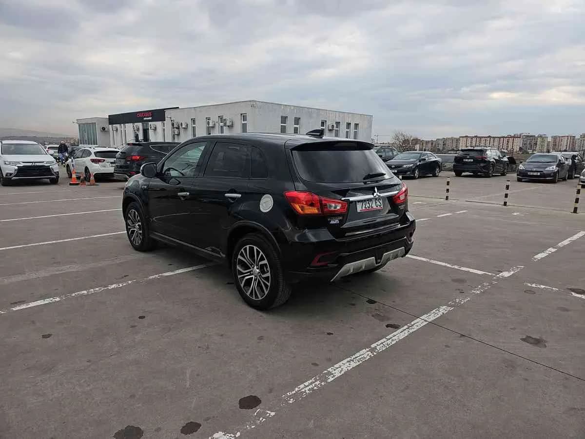 MITSUBISHI Outlander Sport - 6