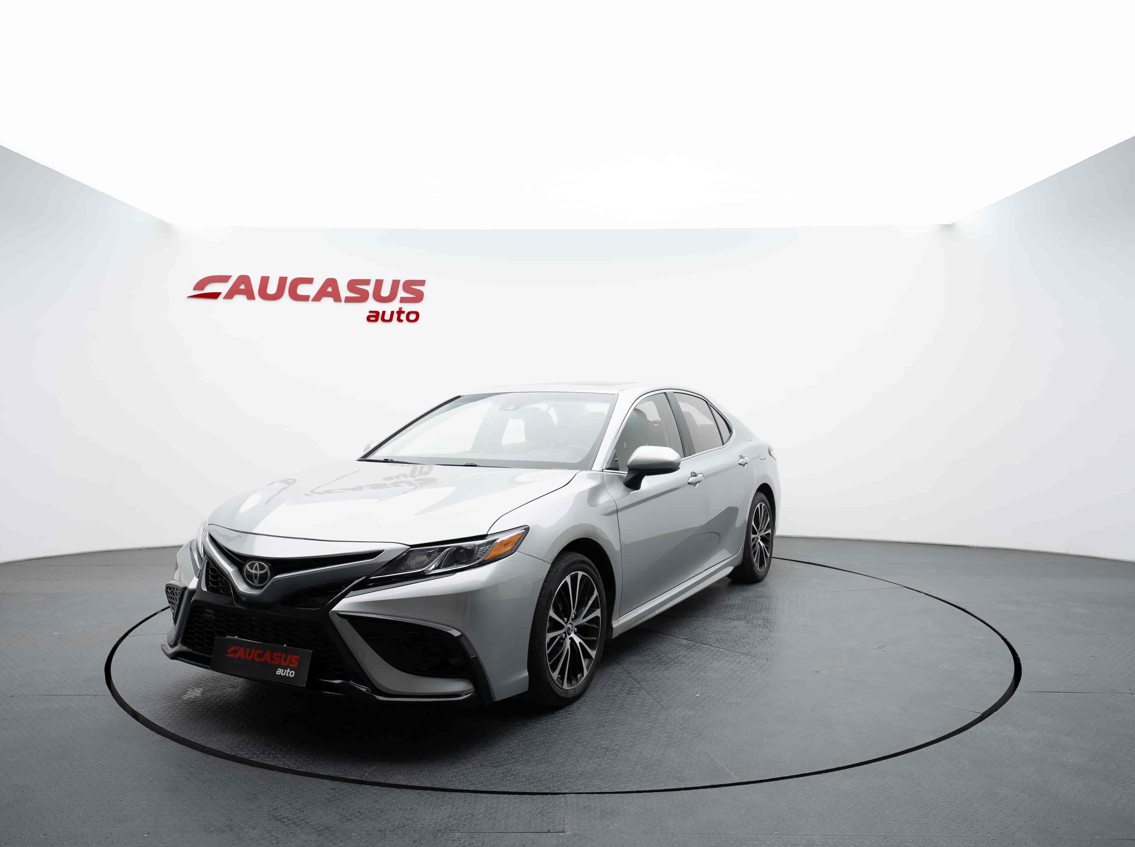 TOYOTA Camry - 1