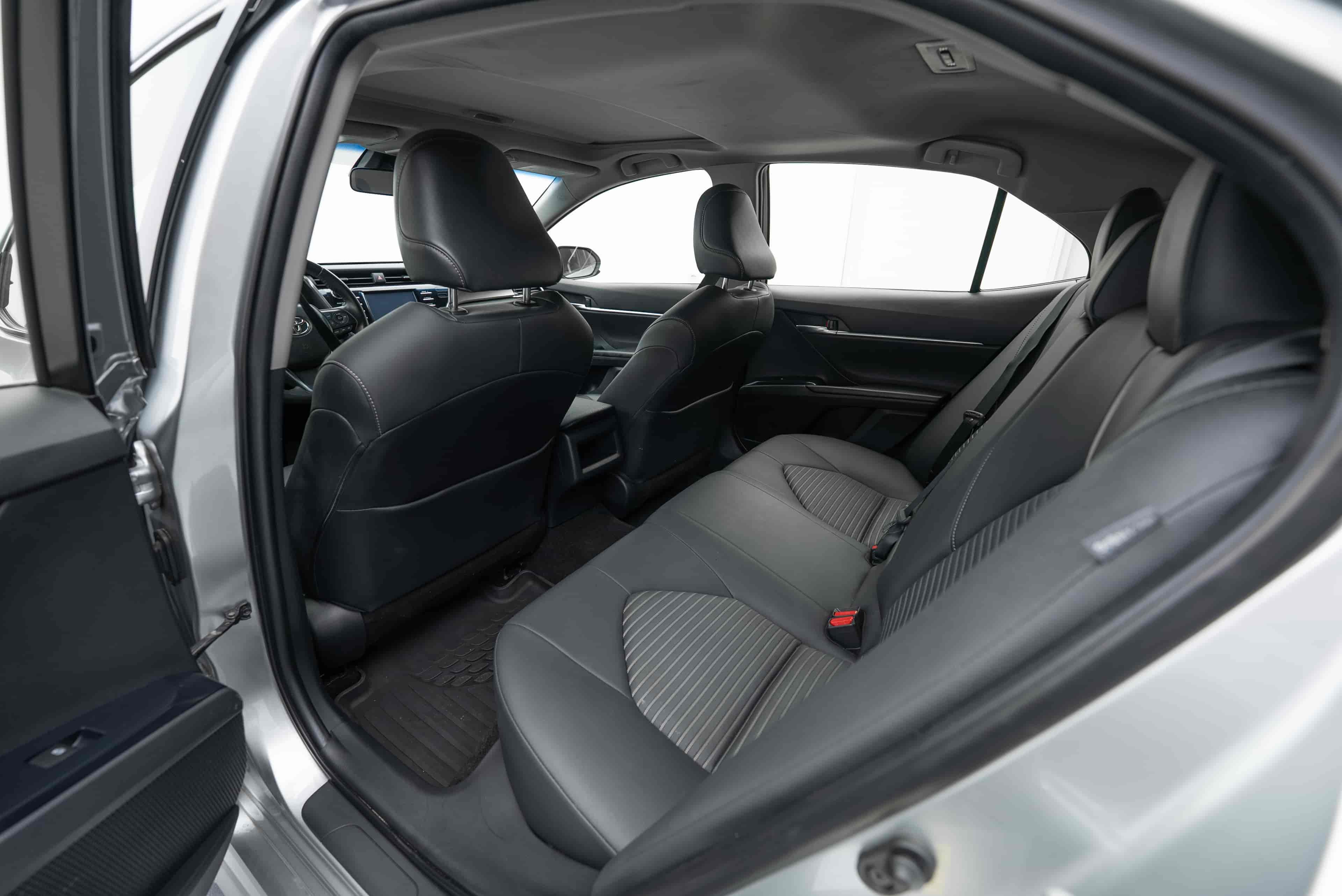 TOYOTA Camry - 8