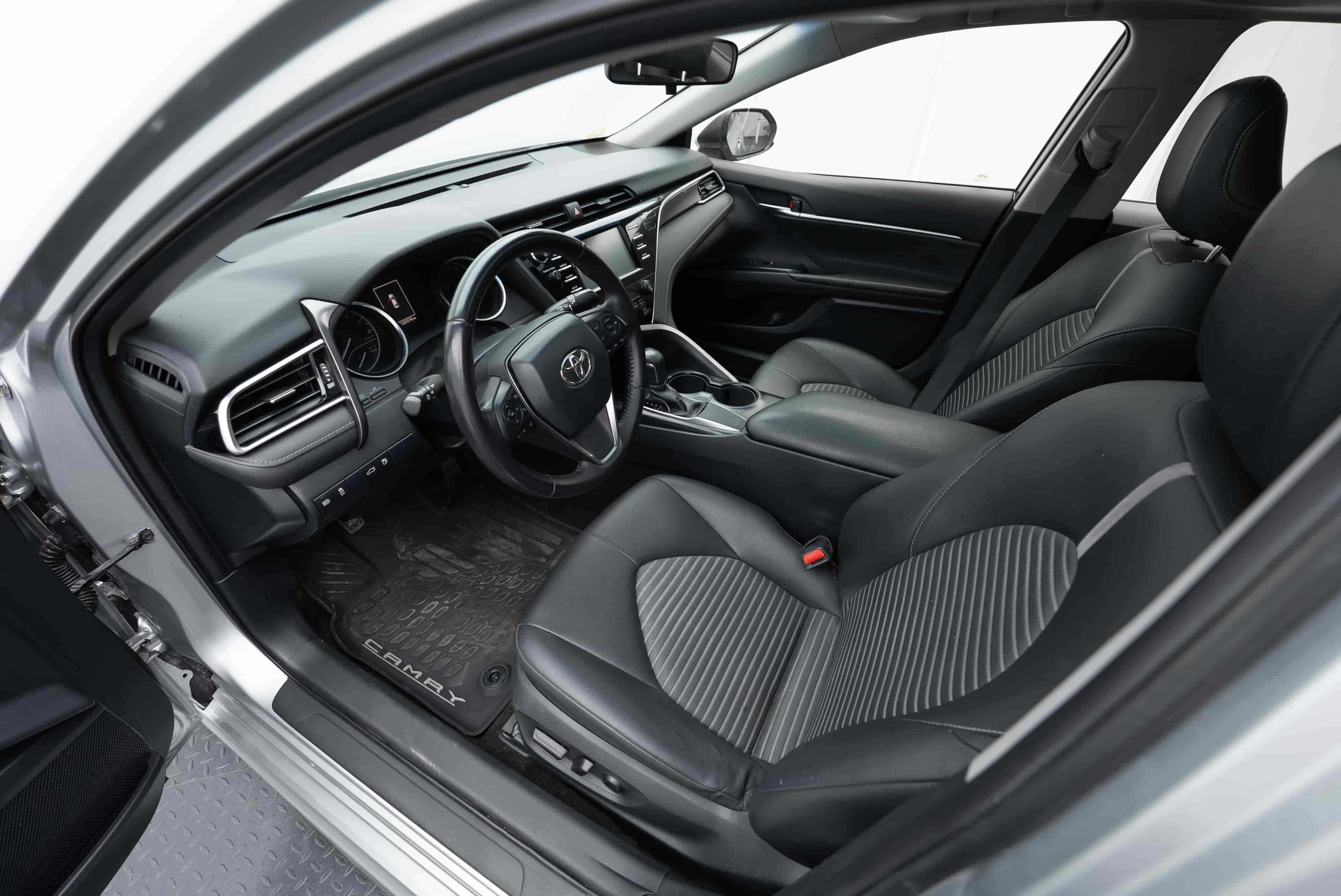 TOYOTA Camry - 10