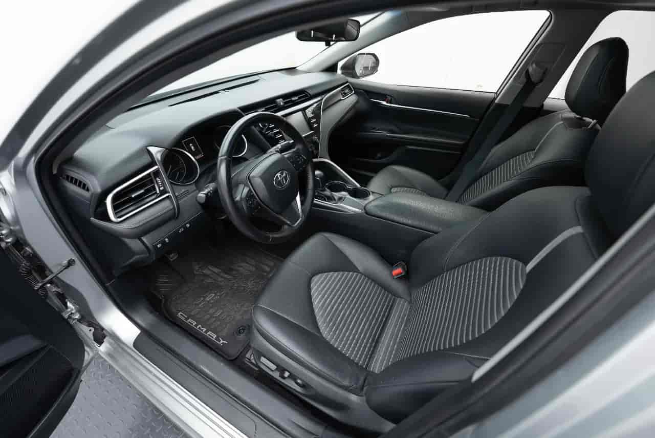 TOYOTA Camry - 10