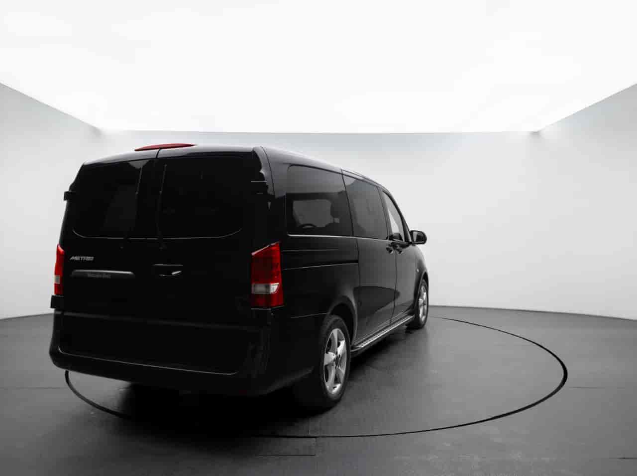 MERCEDES-BENZ Metris - 4