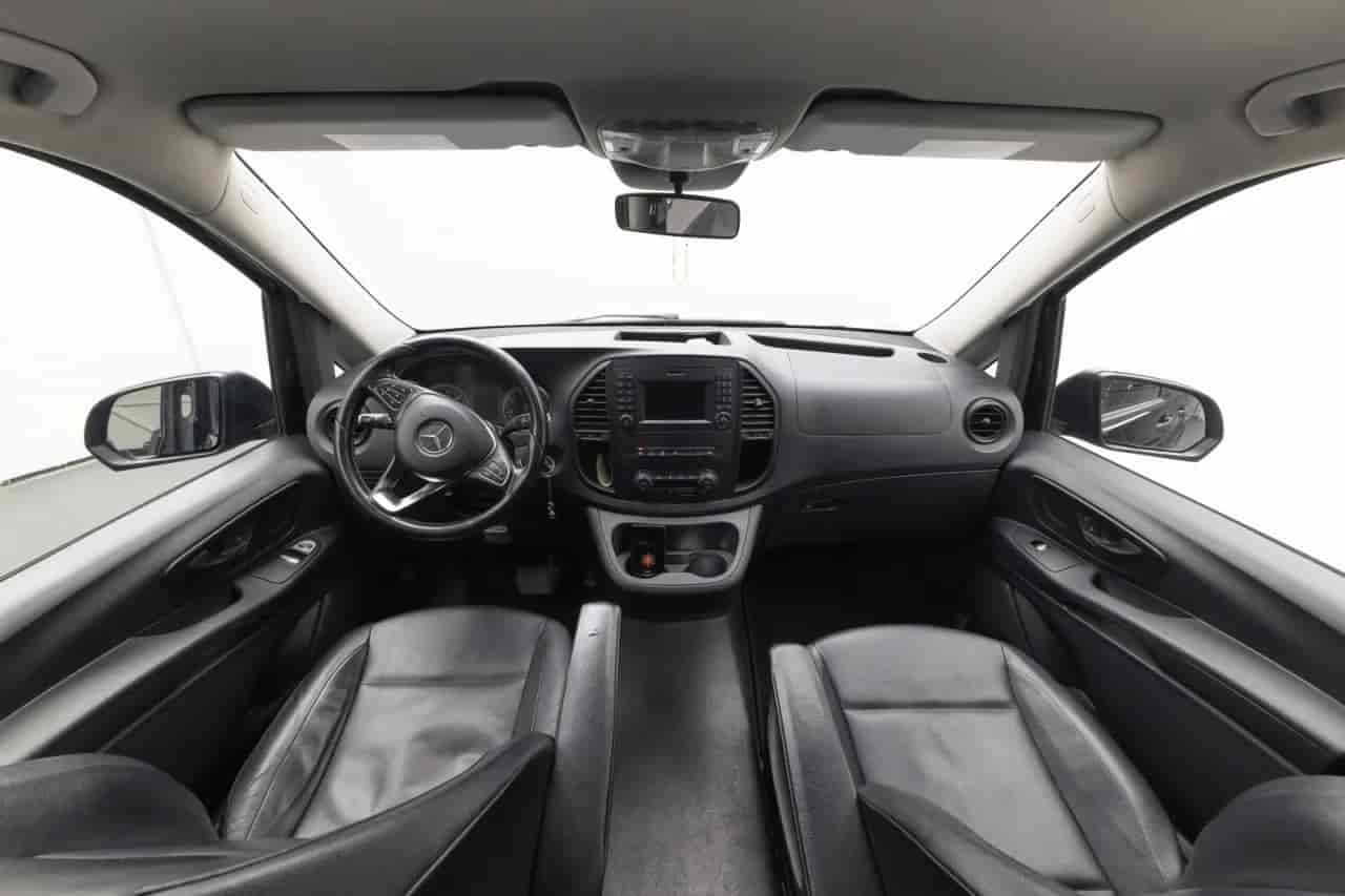 MERCEDES-BENZ Metris - 9