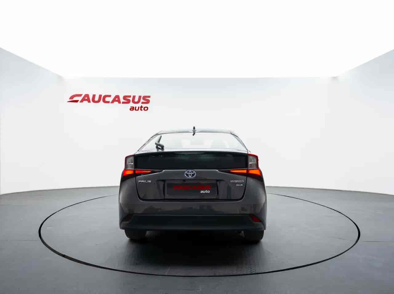 TOYOTA Prius - 5