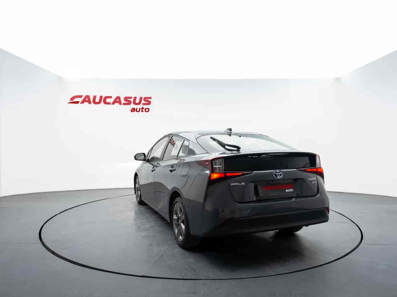TOYOTA Prius - 6