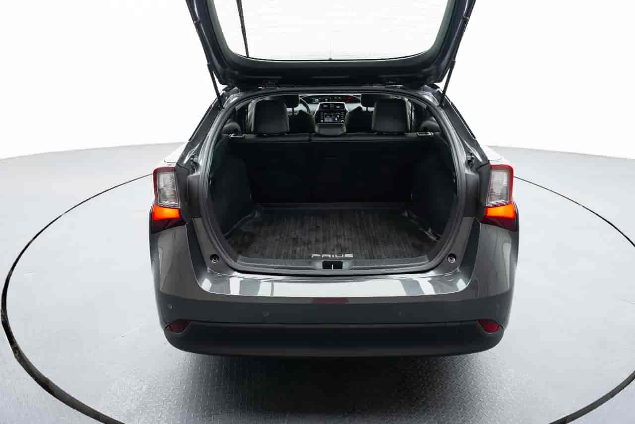 TOYOTA Prius - 7
