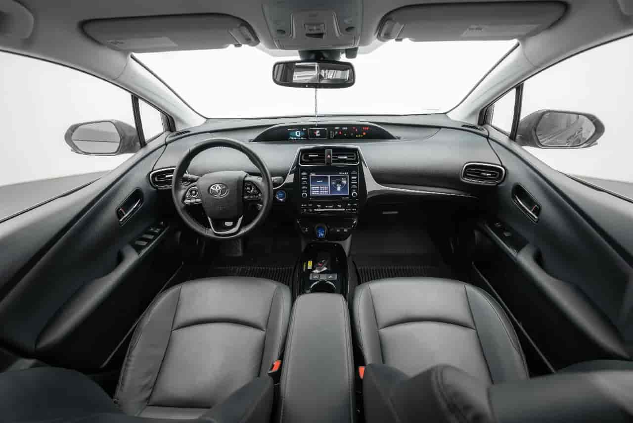 TOYOTA Prius - 9