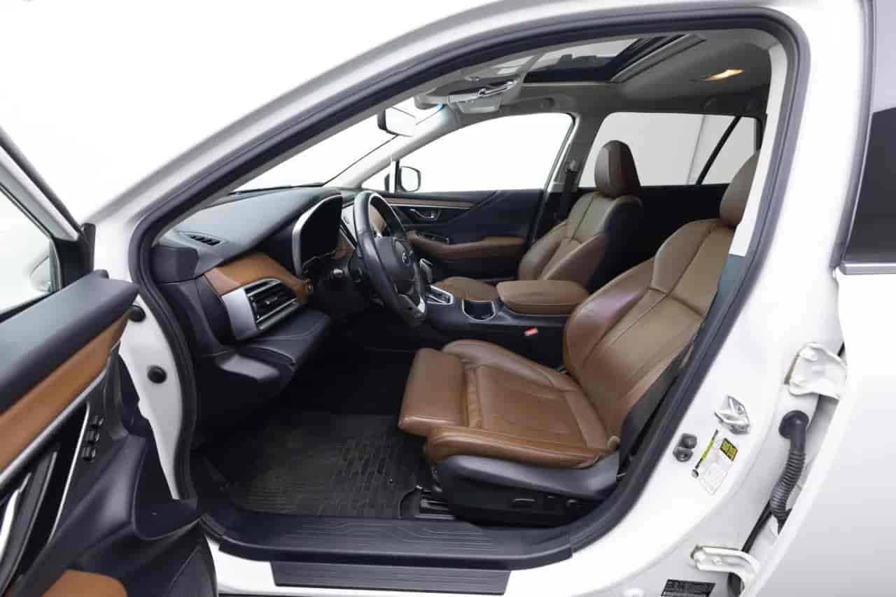 SUBARU Outback - 10
