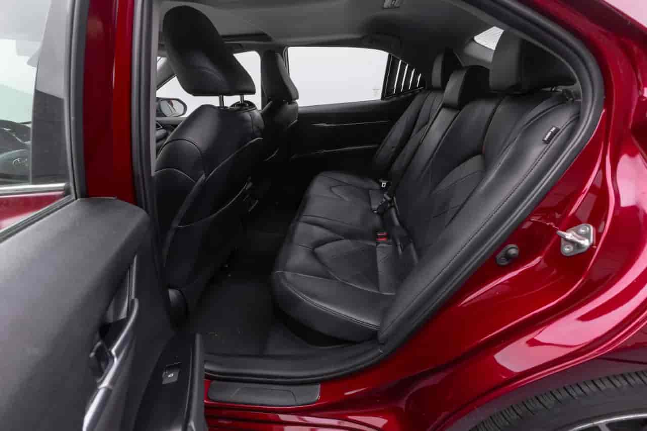 TOYOTA Camry - 8