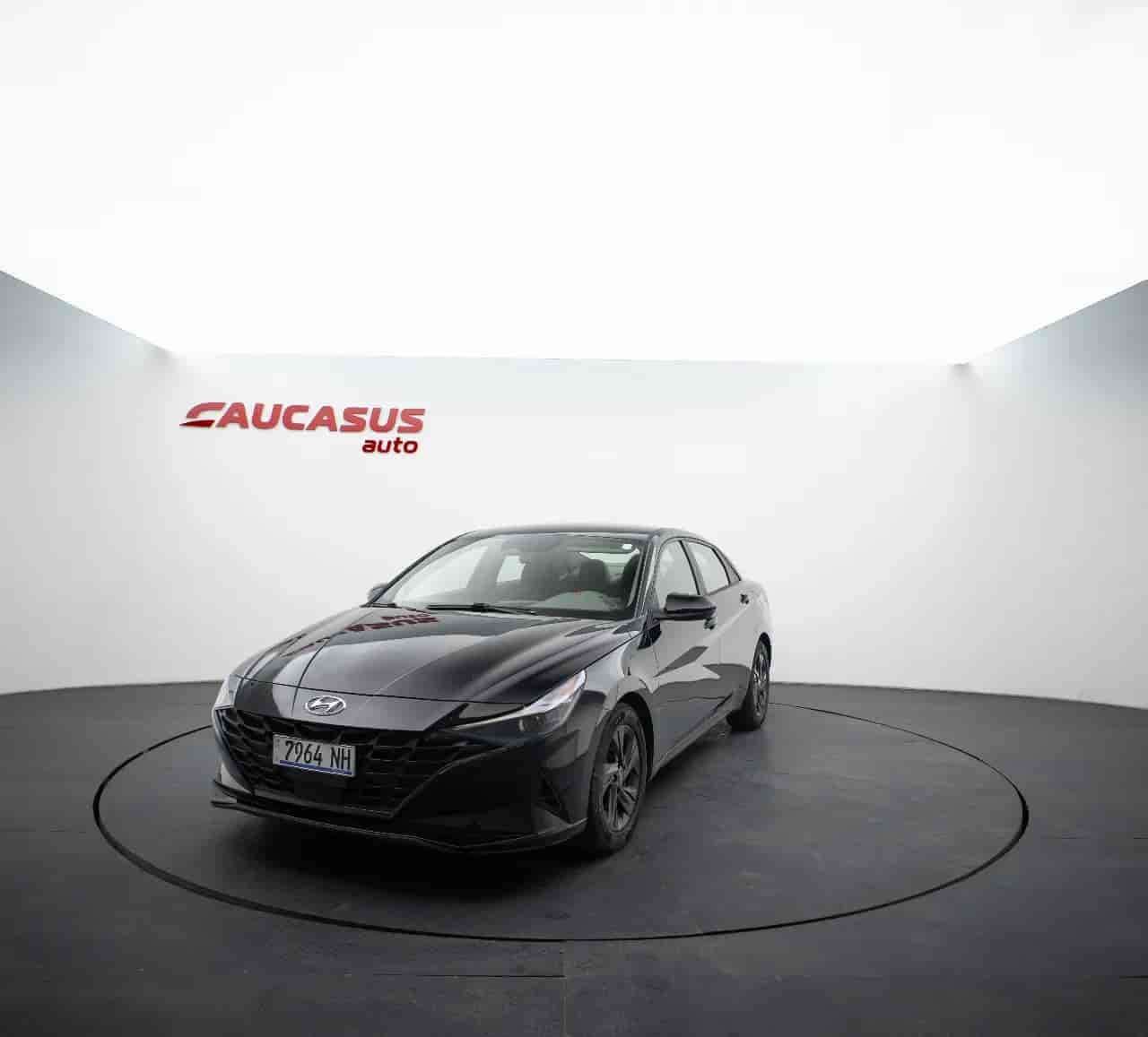 HYUNDAI Elantra - 1