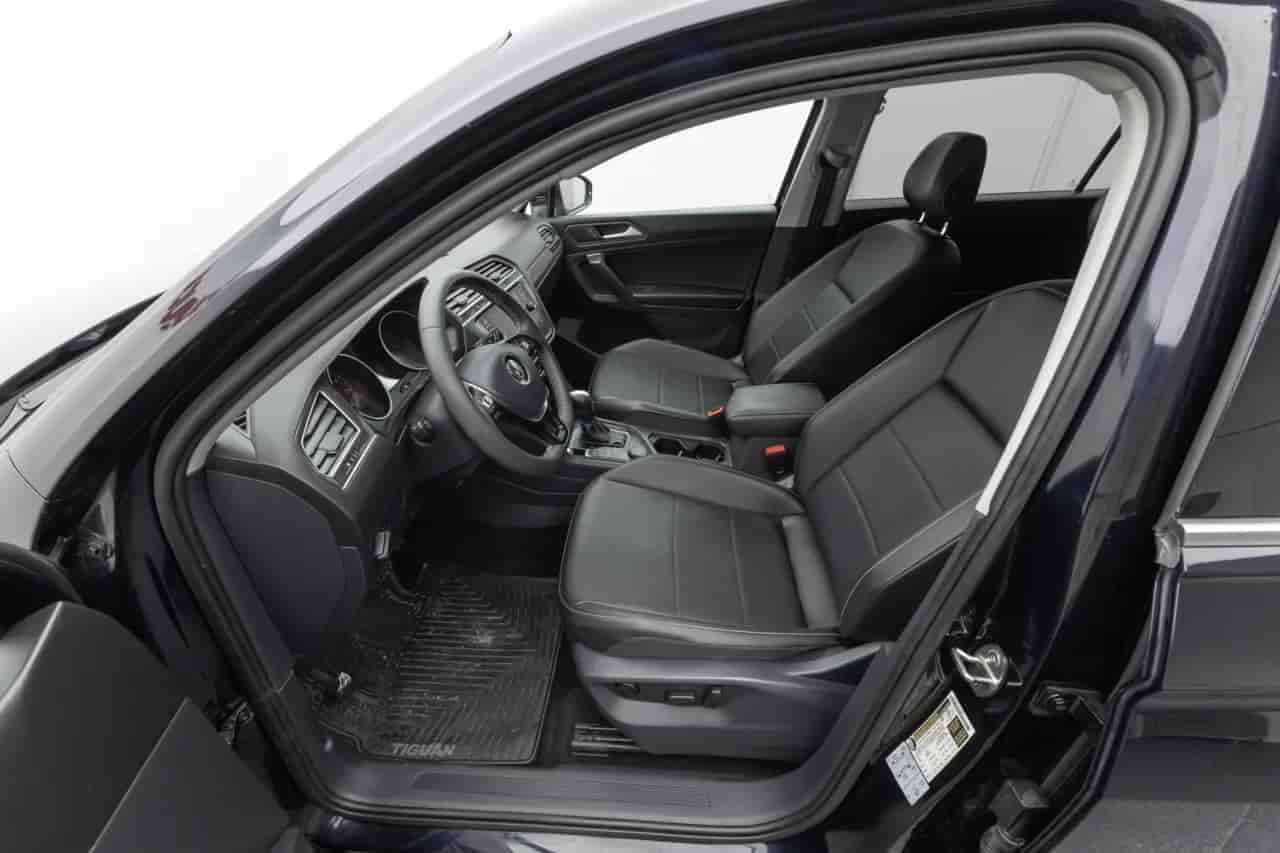 VOLKSWAGEN Tiguan - 10