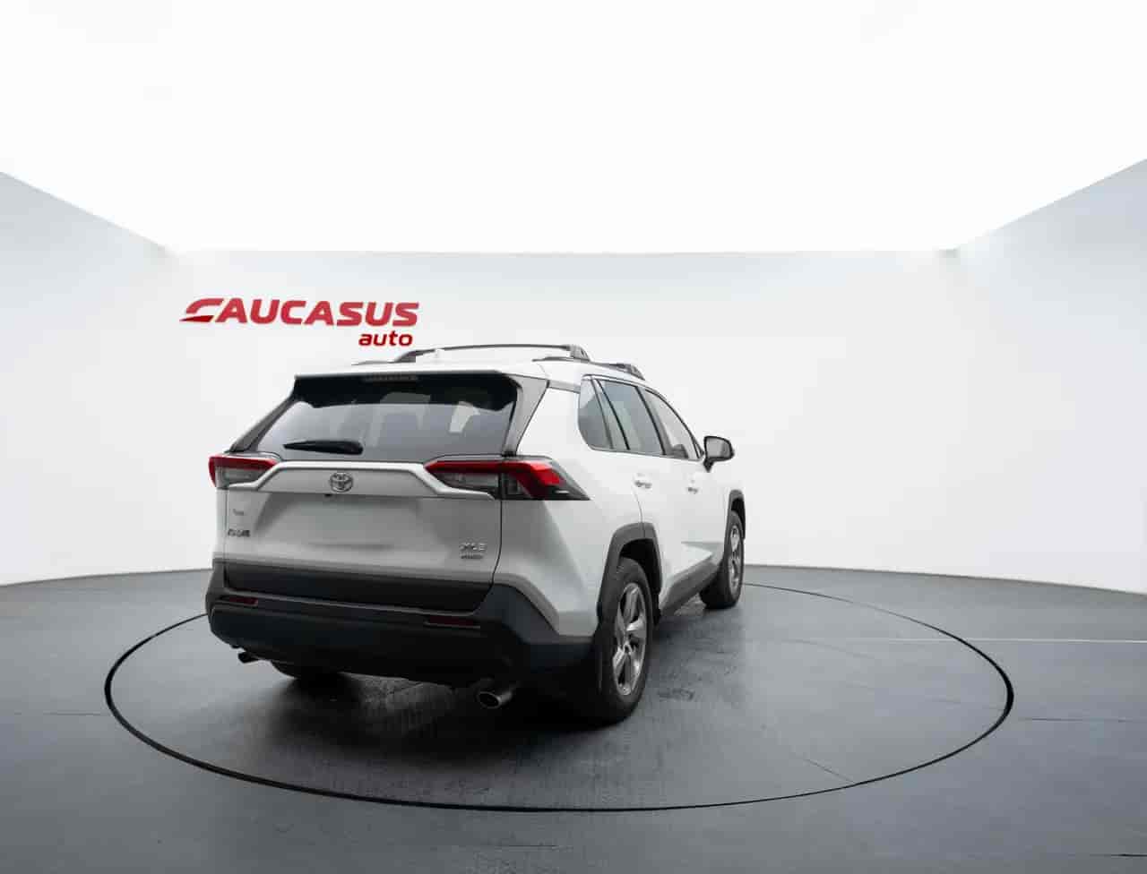 TOYOTA RAV4 - 4