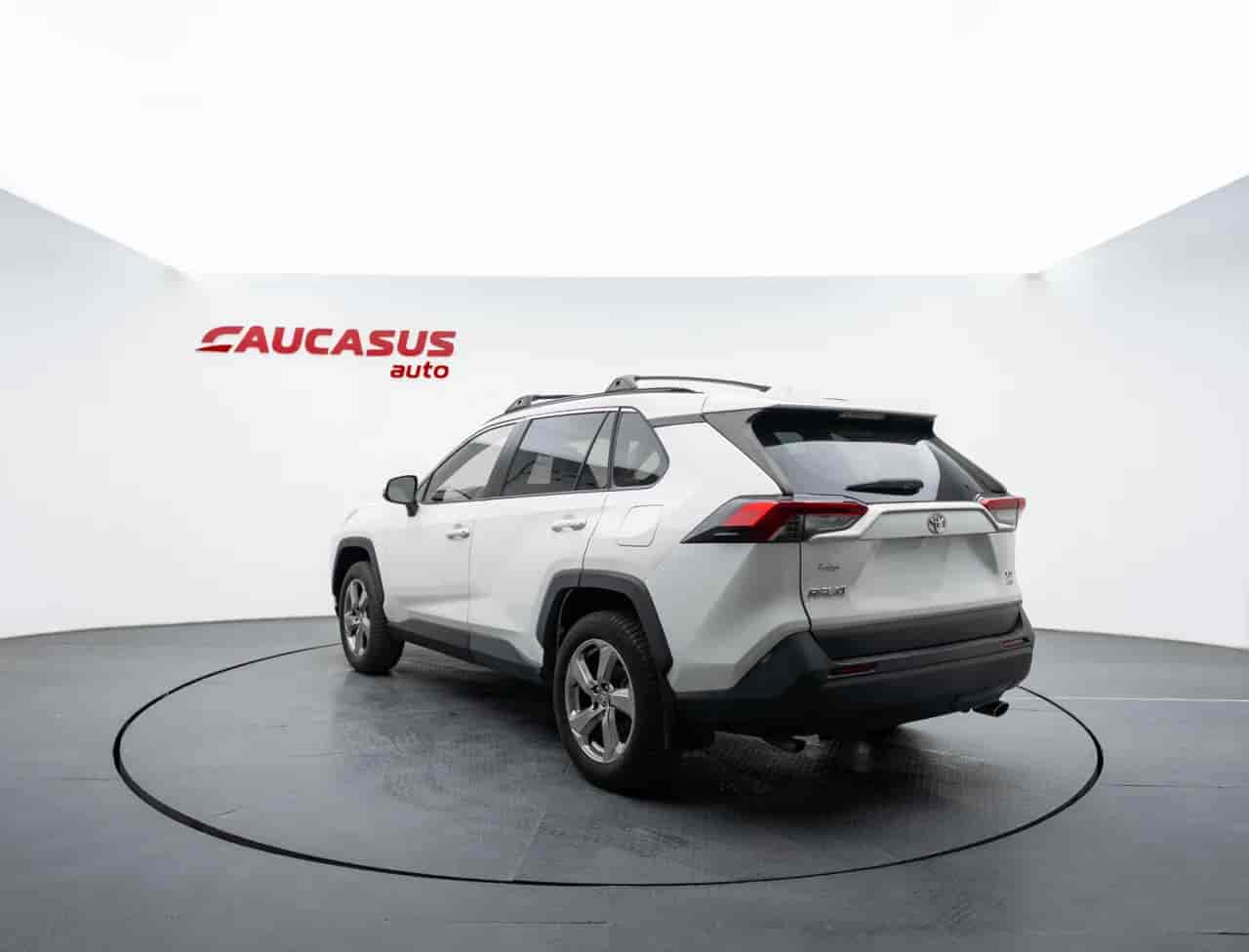 TOYOTA RAV4 - 6