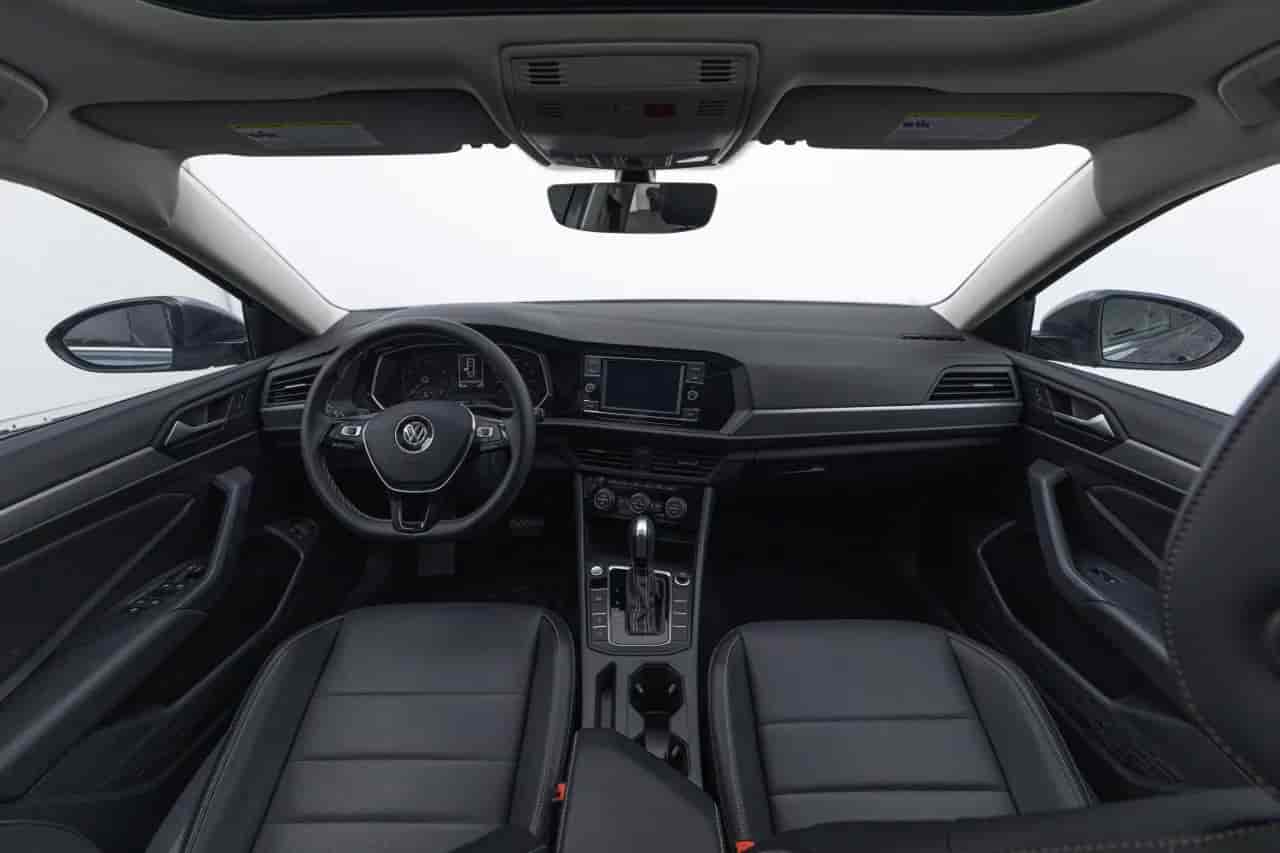 VOLKSWAGEN Jetta - 9