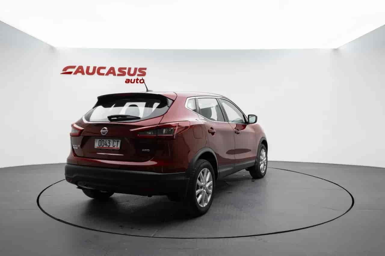 NISSAN Rogue Sport - 4