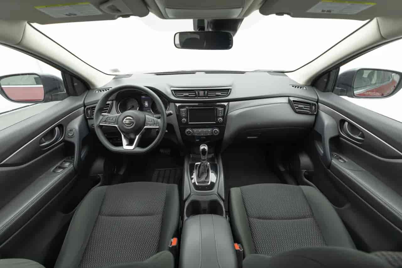 NISSAN Rogue Sport - 9