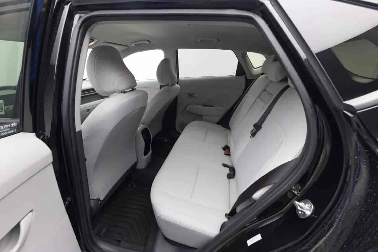 HYUNDAI Kona - 8
