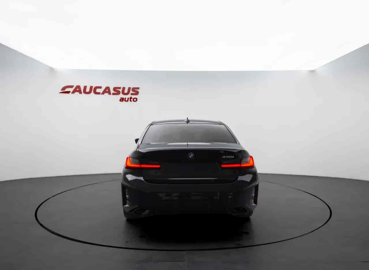 BMW 3-Series - 5