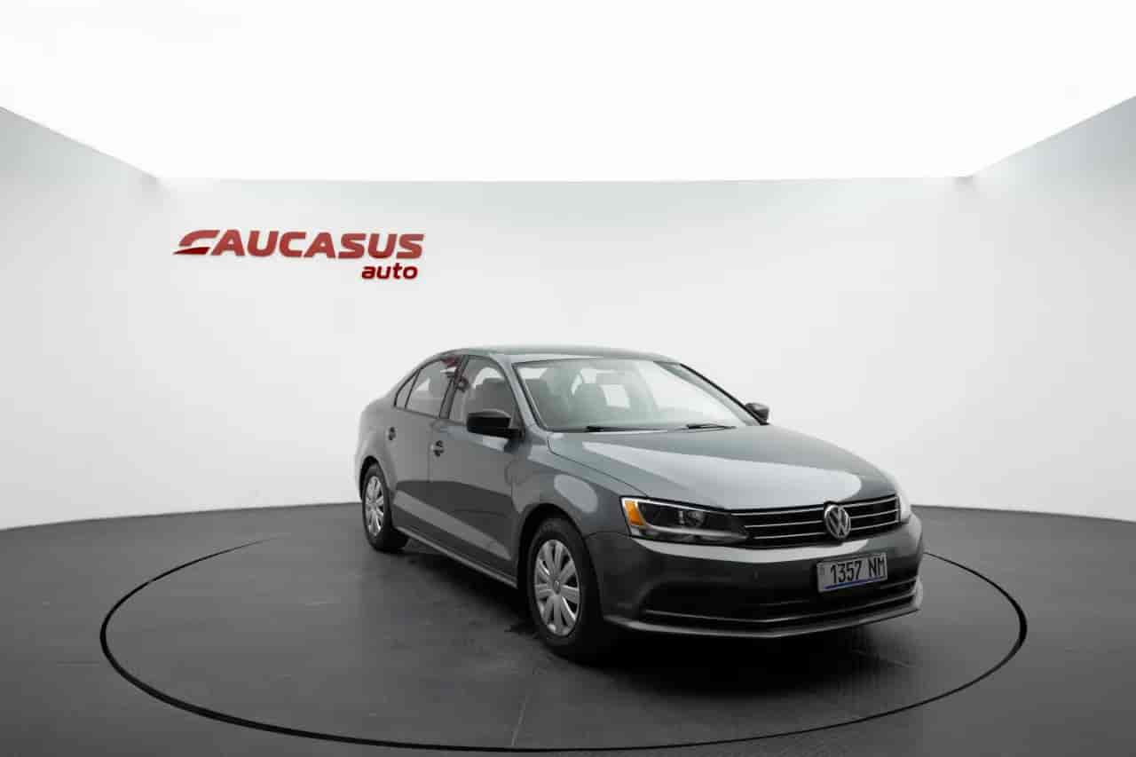 VOLKSWAGEN Jetta - 3