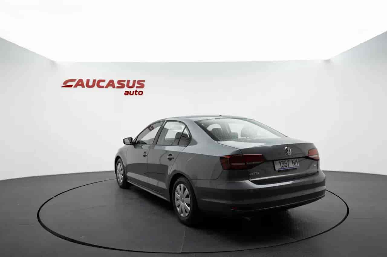 VOLKSWAGEN Jetta - 6