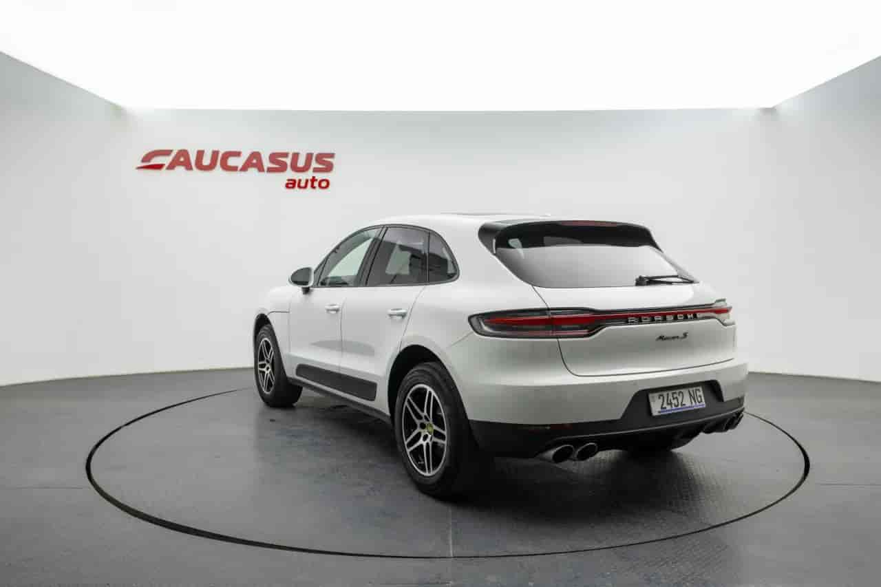 PORSCHE Macan - 6