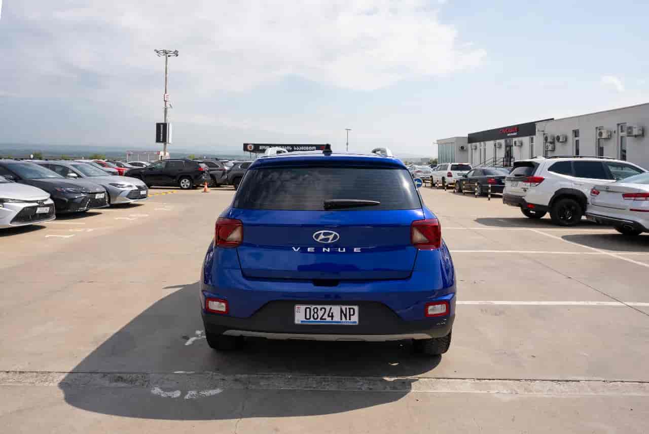 HYUNDAI Venue - 5