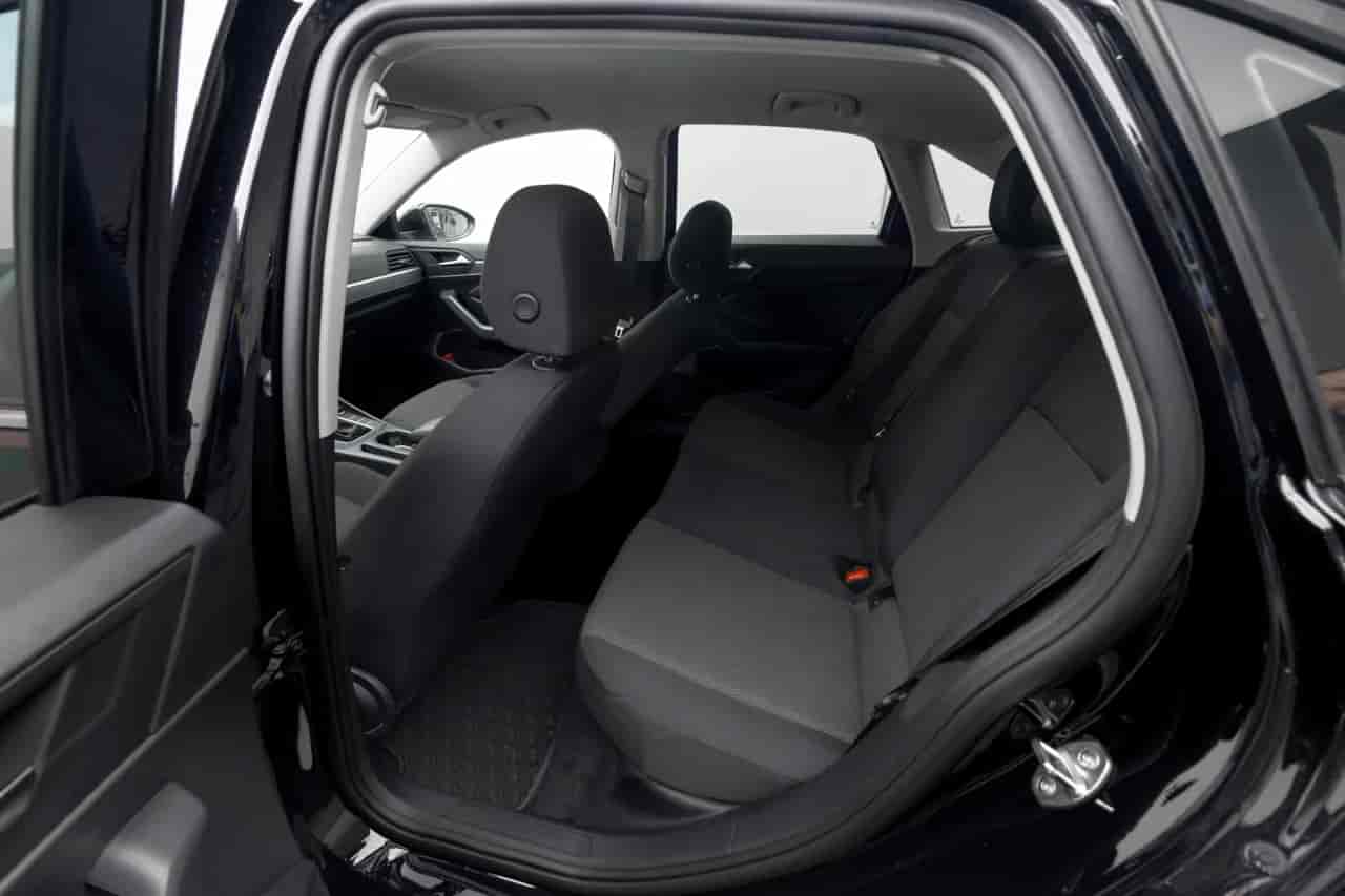 VOLKSWAGEN Jetta - 8