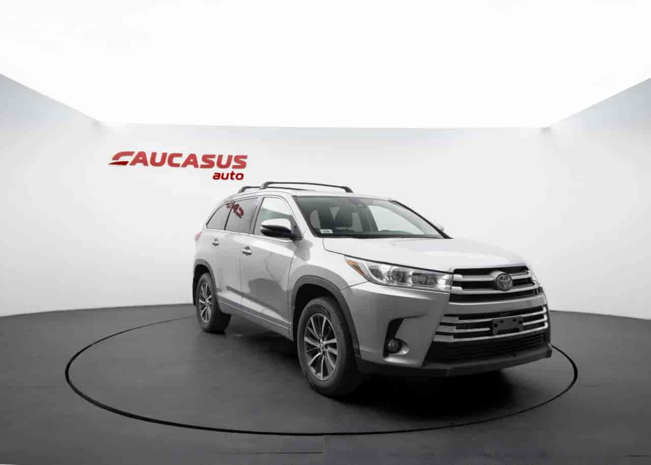 TOYOTA Highlander - 3