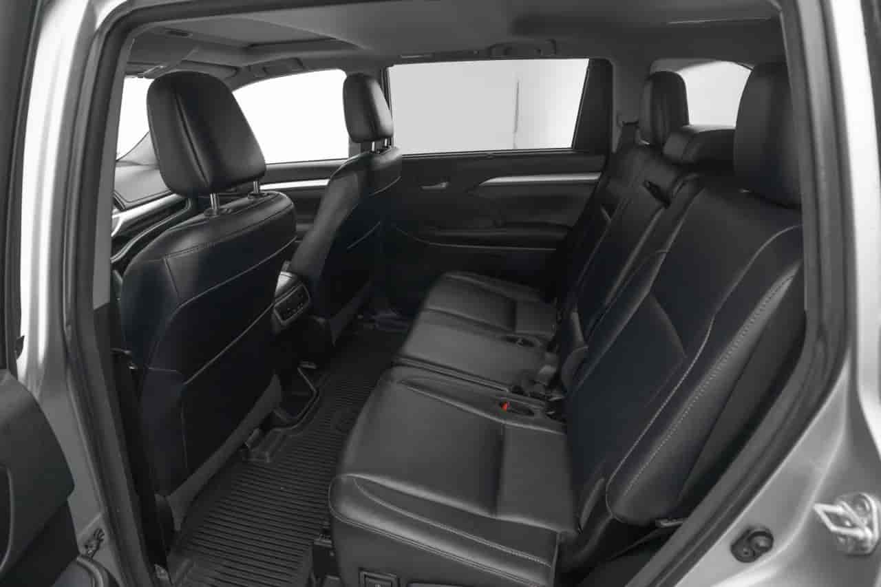 TOYOTA Highlander - 8