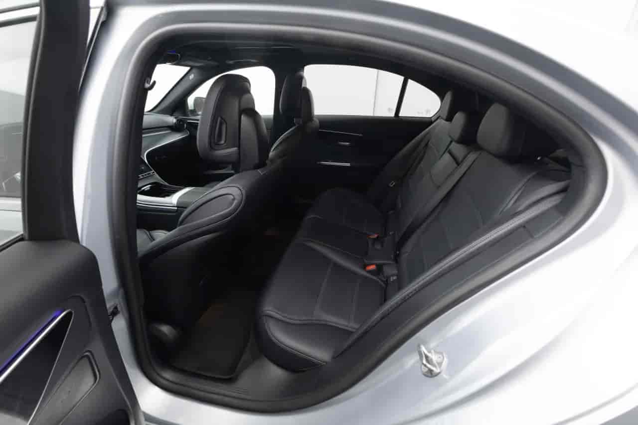 MERCEDES-BENZ C-Class - 8