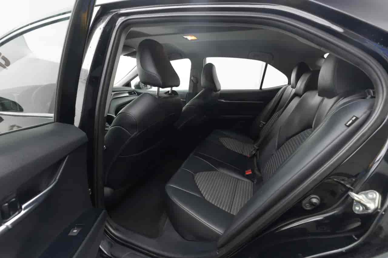 TOYOTA Camry - 8