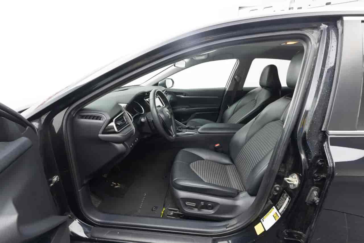 TOYOTA Camry - 10