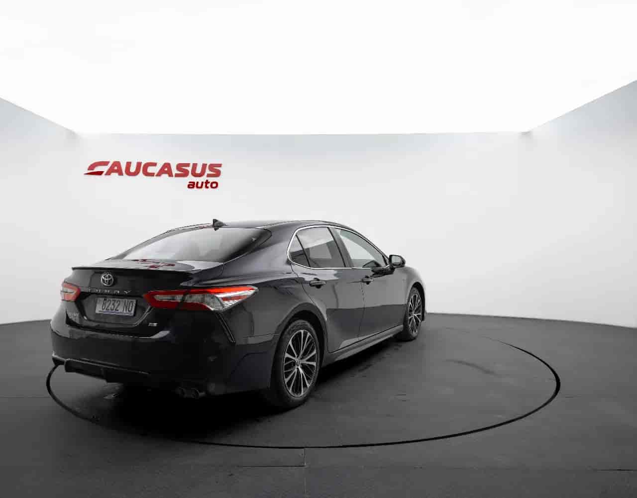 TOYOTA Camry - 4