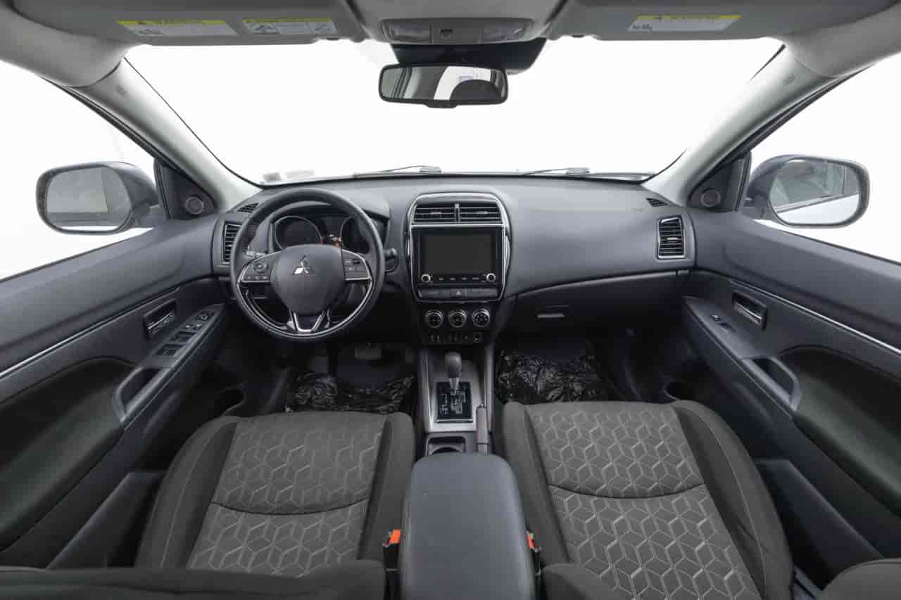 MITSUBISHI Outlander Sport - 9