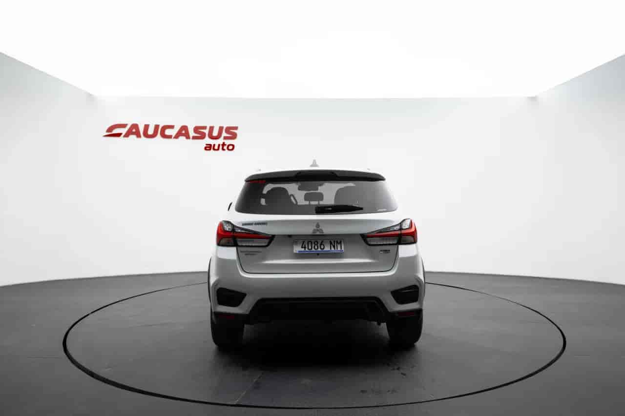 MITSUBISHI Outlander Sport - 5