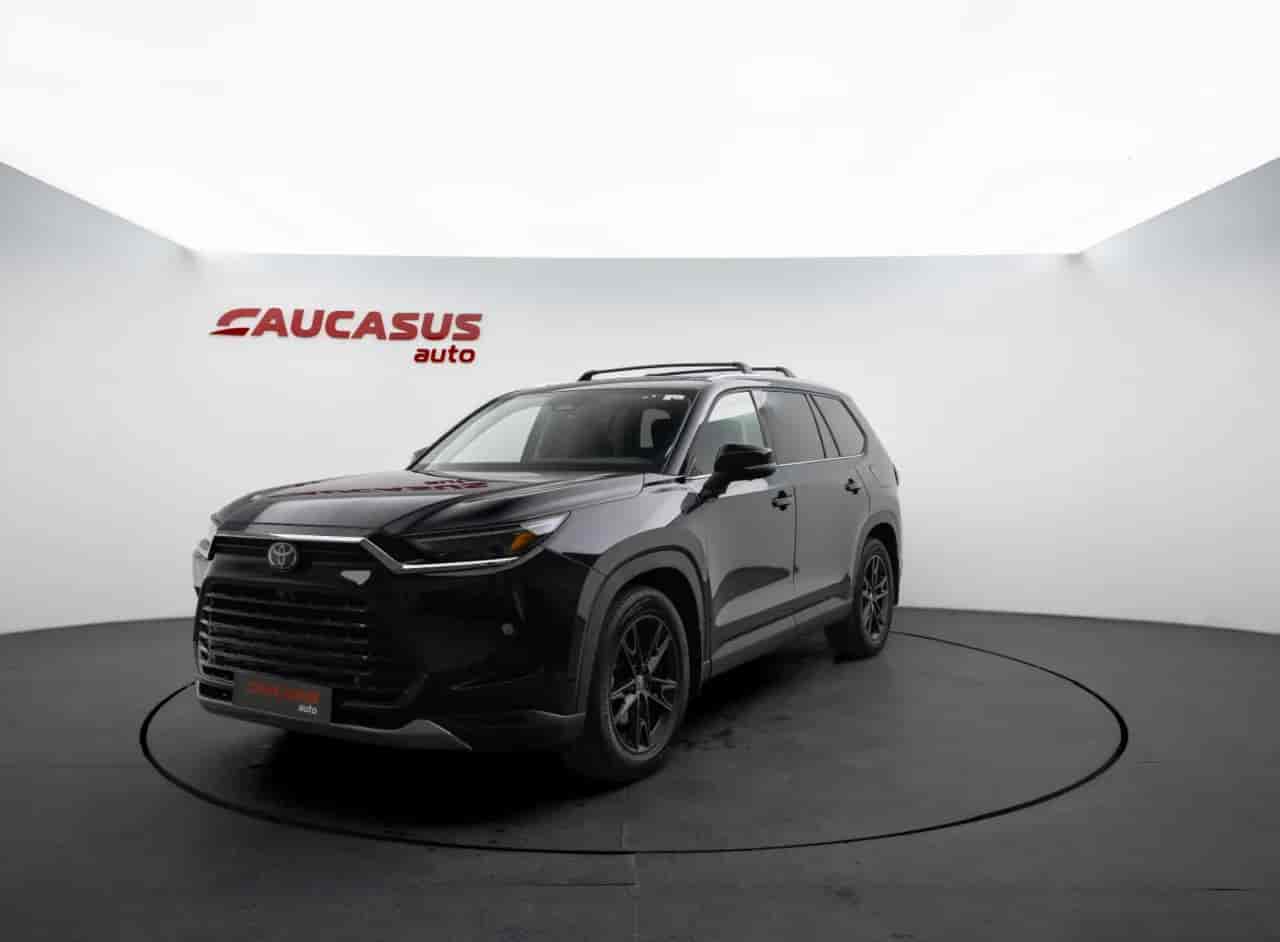 TOYOTA Grand Highlander - 1