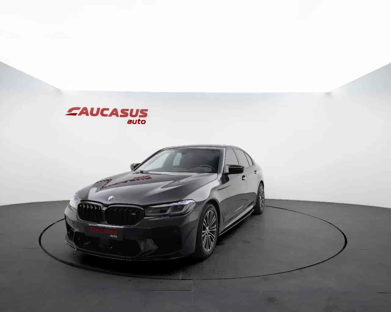 BMW 5-Series - 1