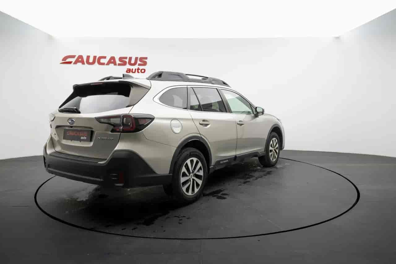 SUBARU Outback - 4