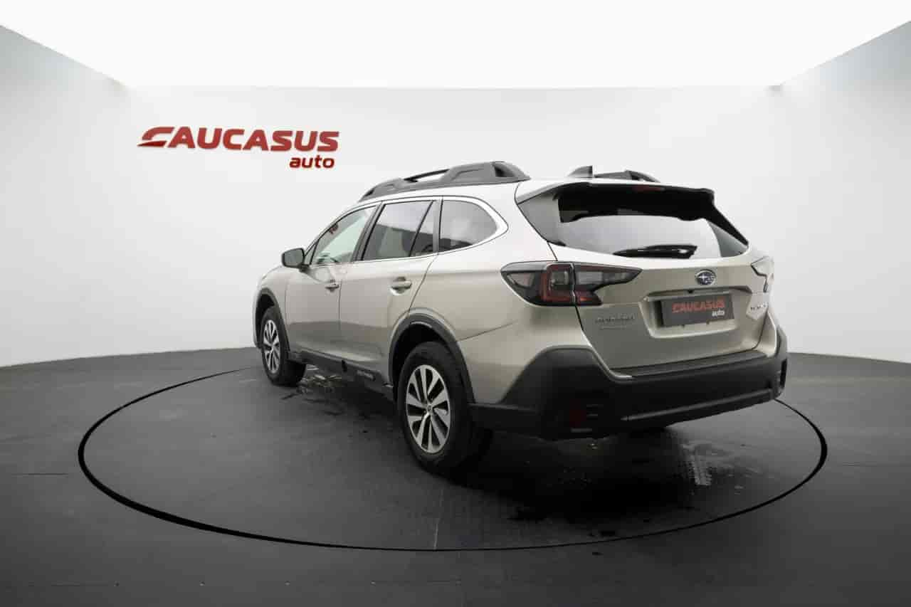 SUBARU Outback - 6