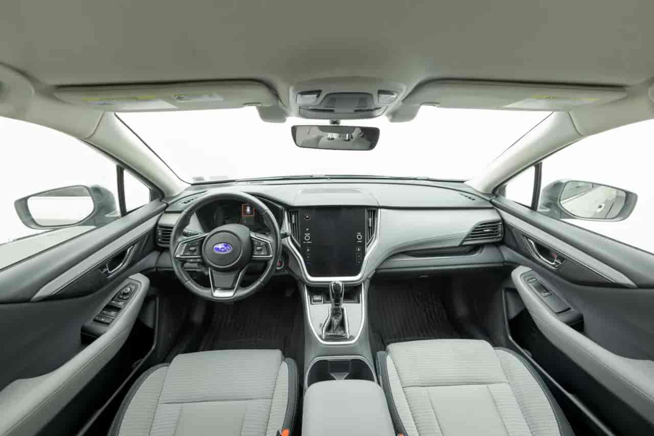 SUBARU Outback - 9